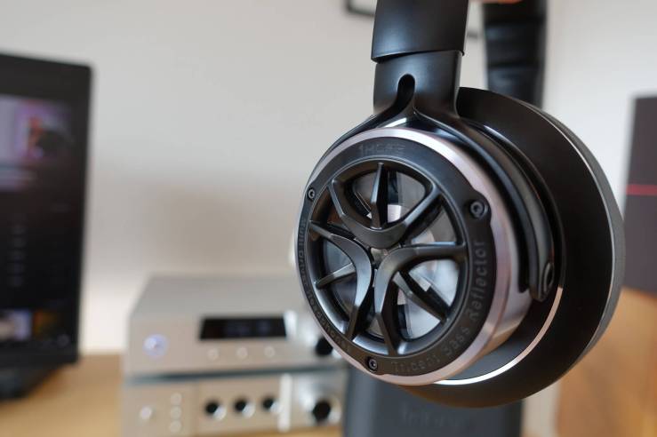 1More Triple-Driver Over-Ear_17