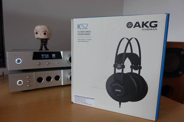 AKG K52_02.JPG