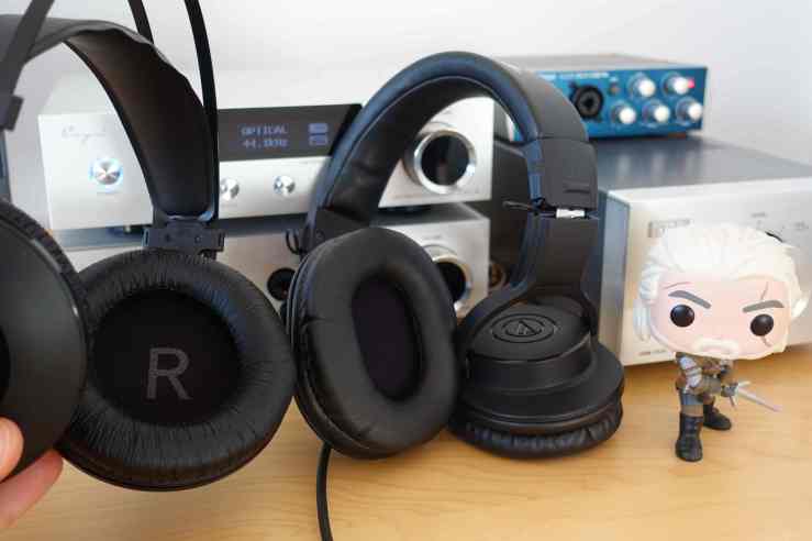 Audio Technica ATH-M20x y AKG K52_06