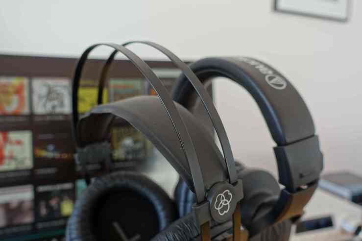 Audio Technica ATH-M20x y AKG K52_12